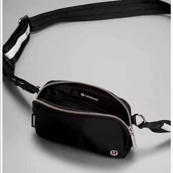 lululemon athletica Handbags - Lululemon Belt Bag with white stripe